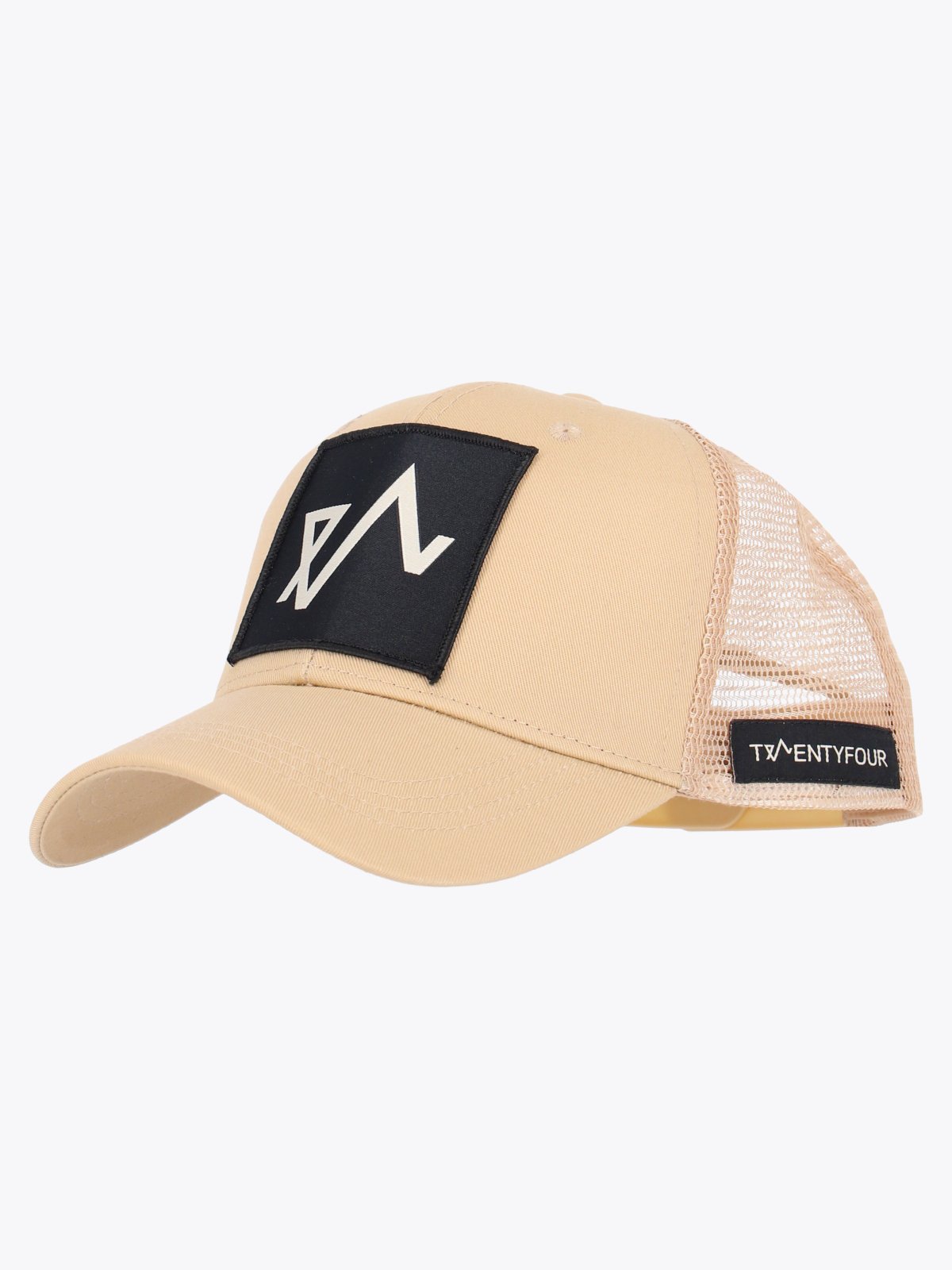 Twentyfour & Trucker Sand
