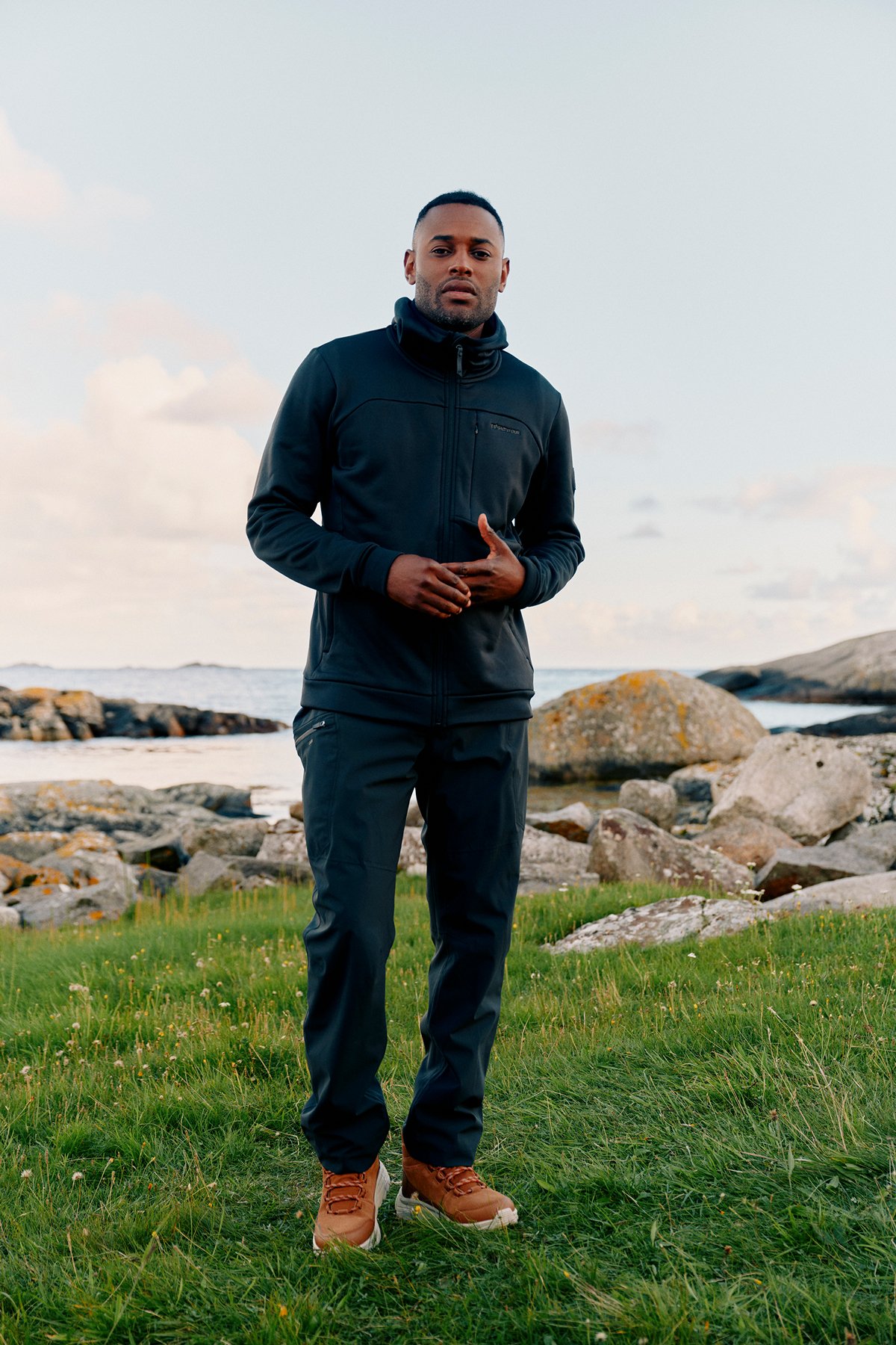 Twentyfour Venture Air Hoodie H Sort