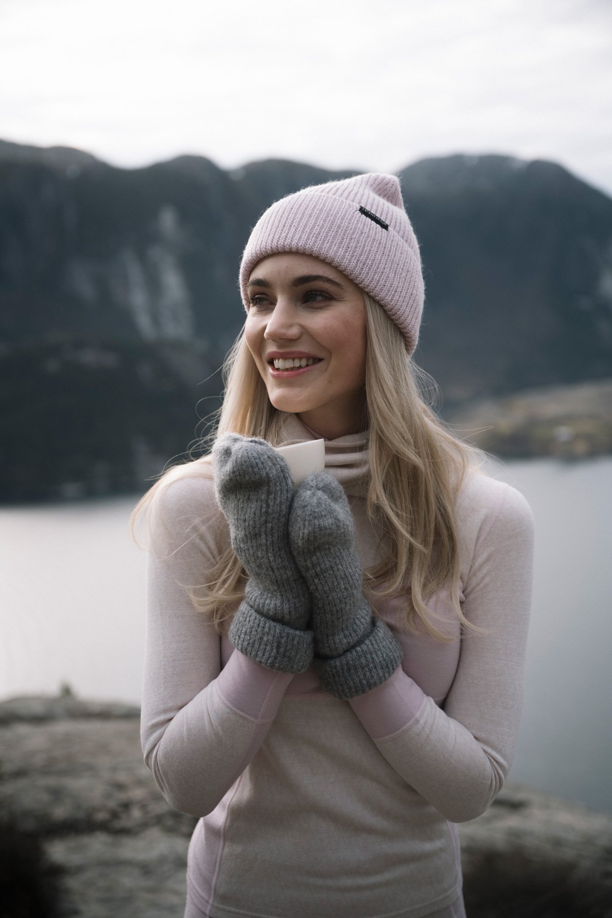 Twentyfour Aurora Aya Ulltopp D Lys Rosa