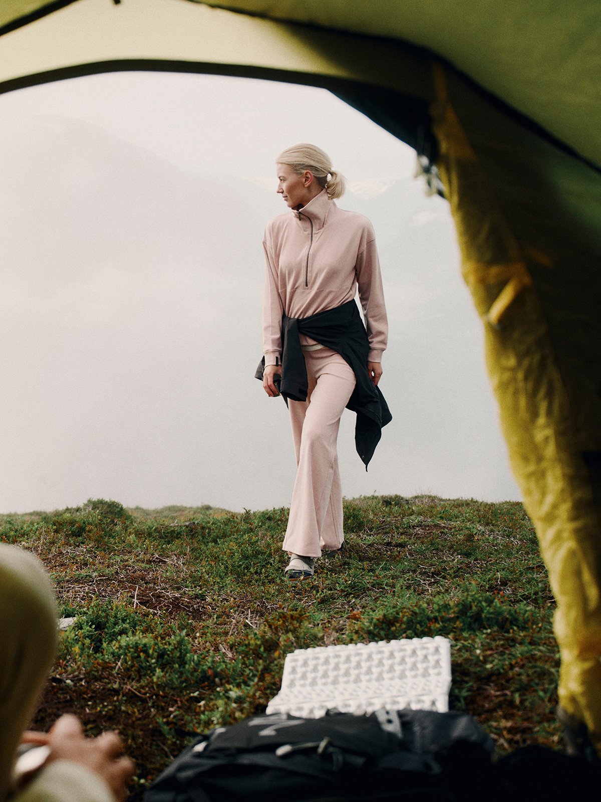 Twentyfour Mode Cozy HZ D Frostrosa