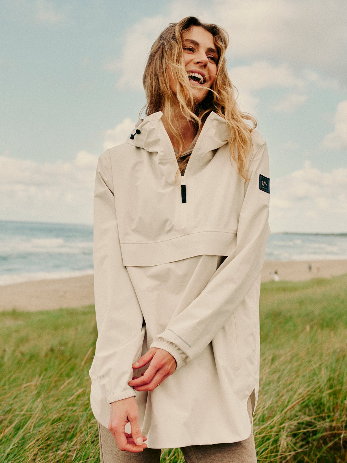 Twentyfour Mode Packable Anorak D Gråhvit