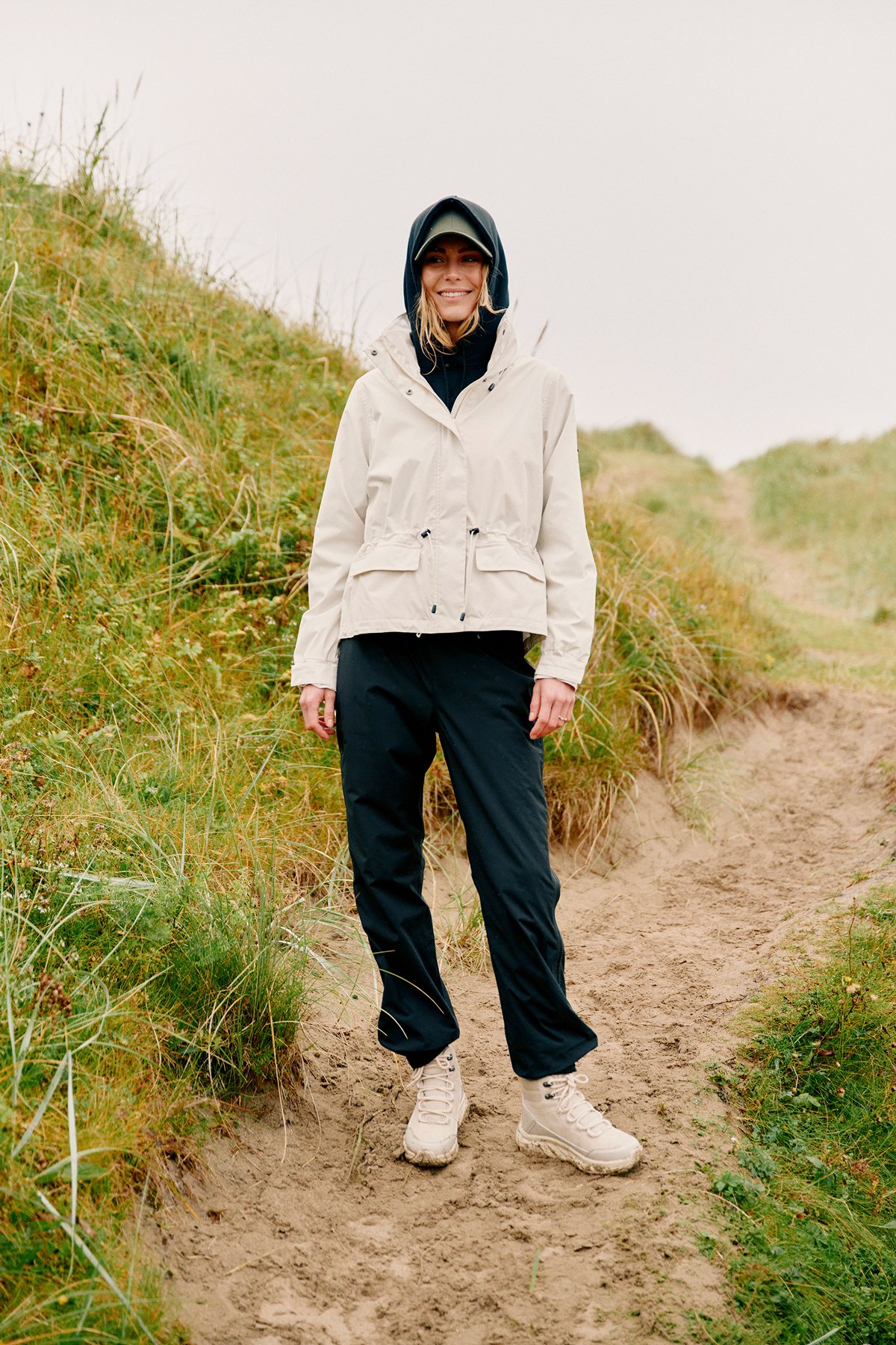 Twentyfour Mode Kaja Skalljakke D Gråhvit