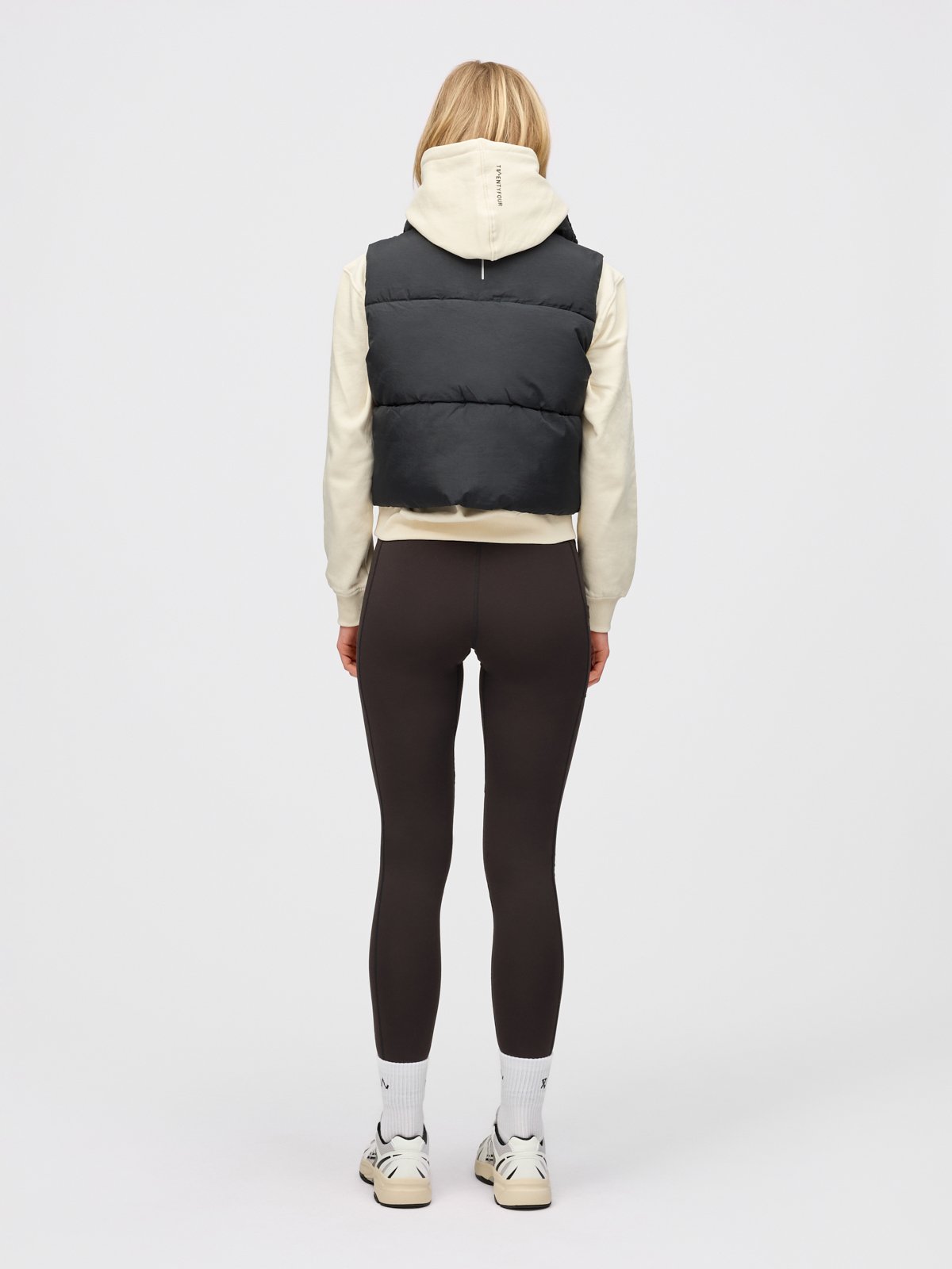 Twentyfour Mode Ava Puffy Vest D Sort