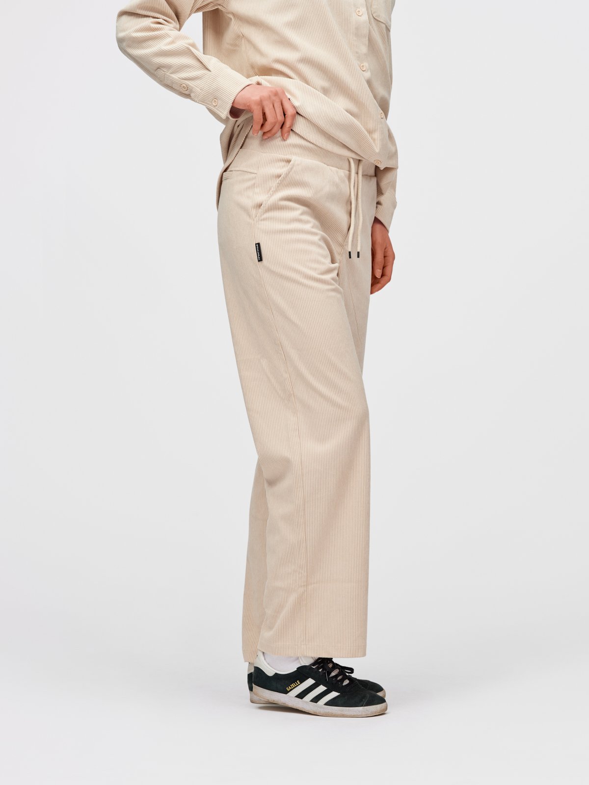 Twentyfour Mode Cord Bukse D Gråhvit