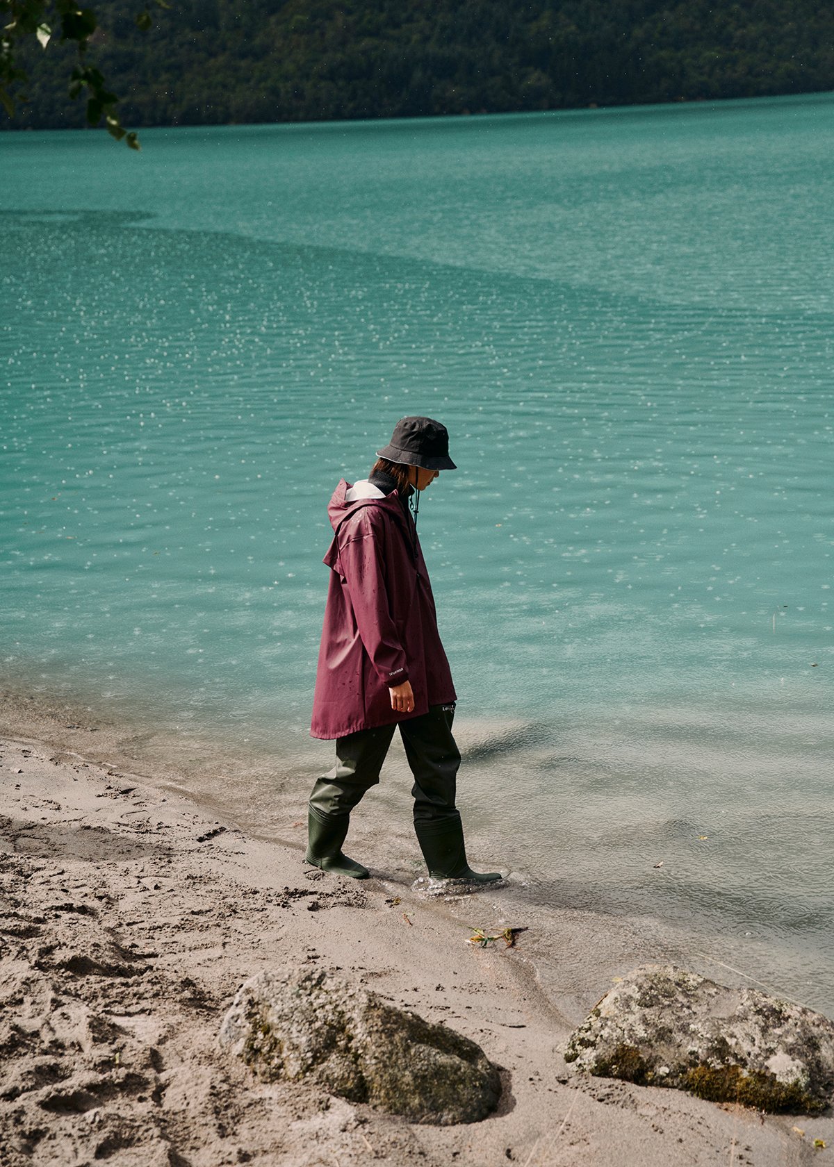 Twentyfour Mode PU Poncho D M Burgunder