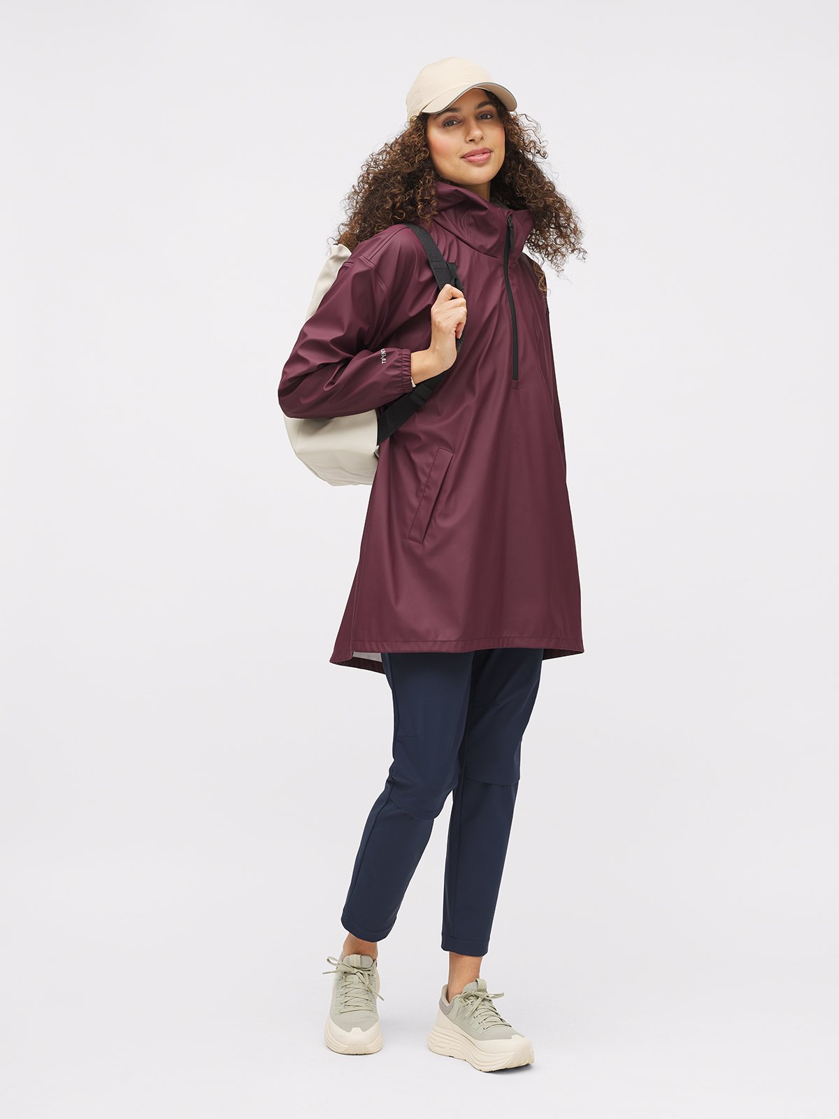 Twentyfour Mode PU Poncho D M Burgunder