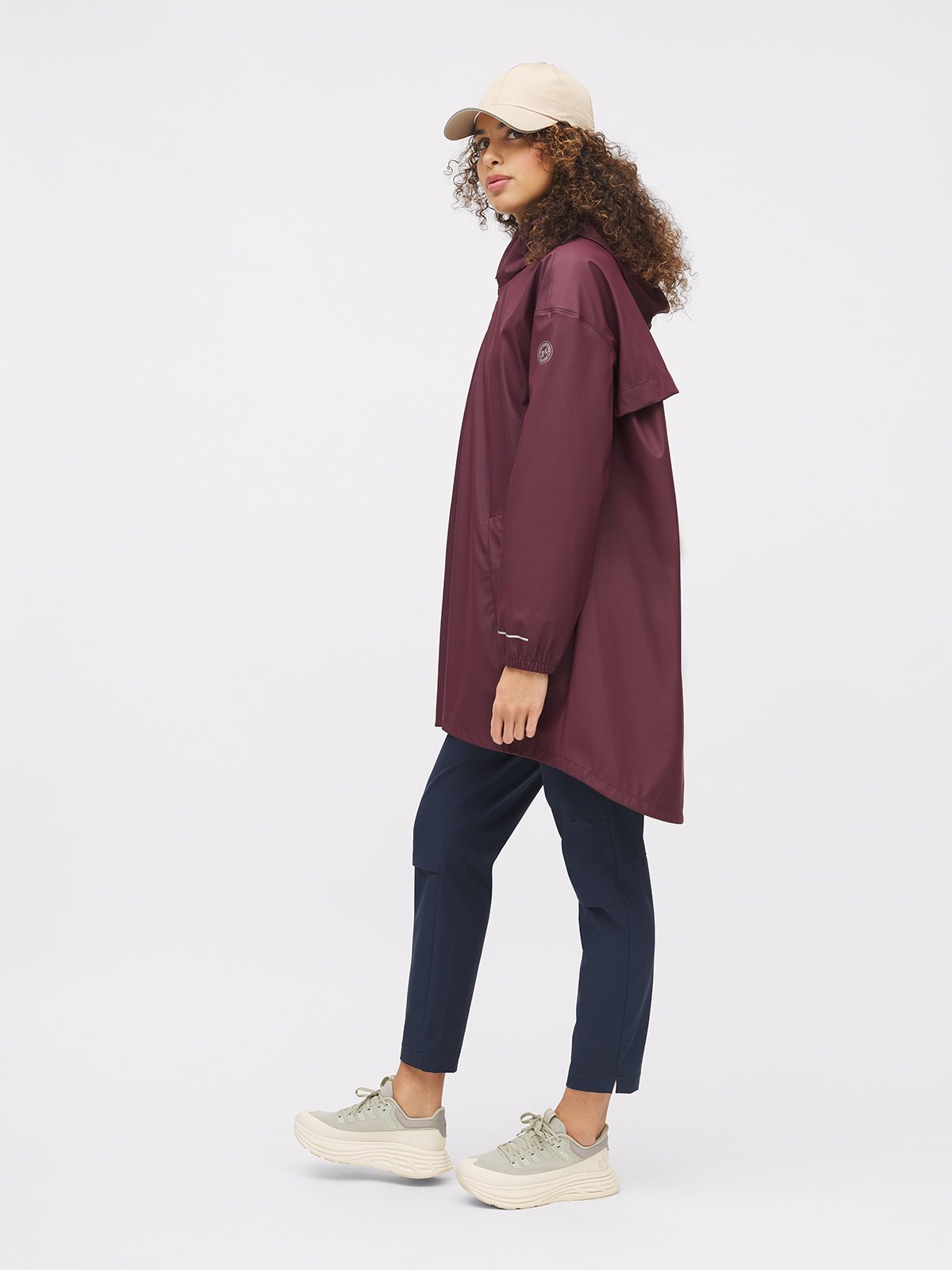 Twentyfour Mode PU Poncho D M Burgunder