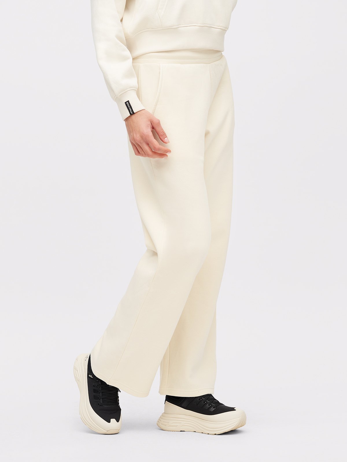 Twentyfour & Loose Sweatpant U Gråhvit