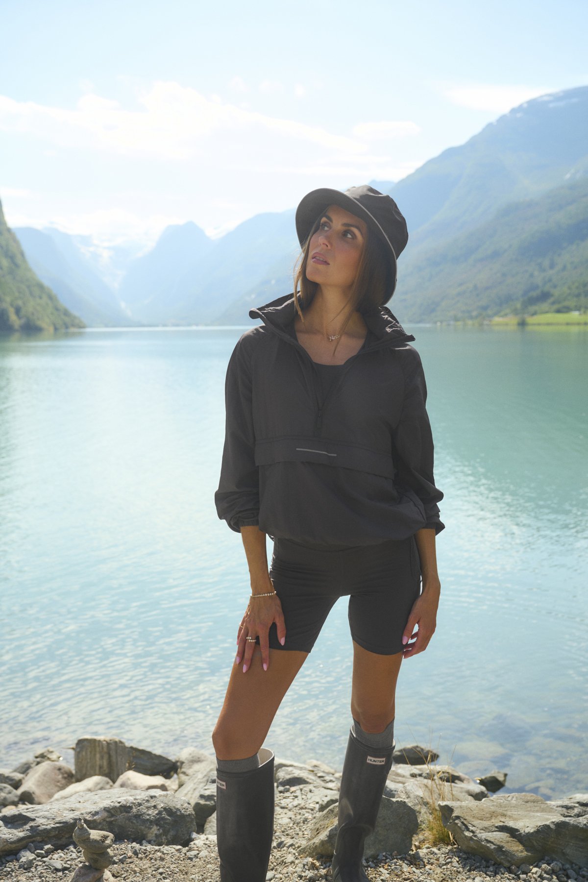 Twentyfour Nina Vind Anorakk D Skyggesort