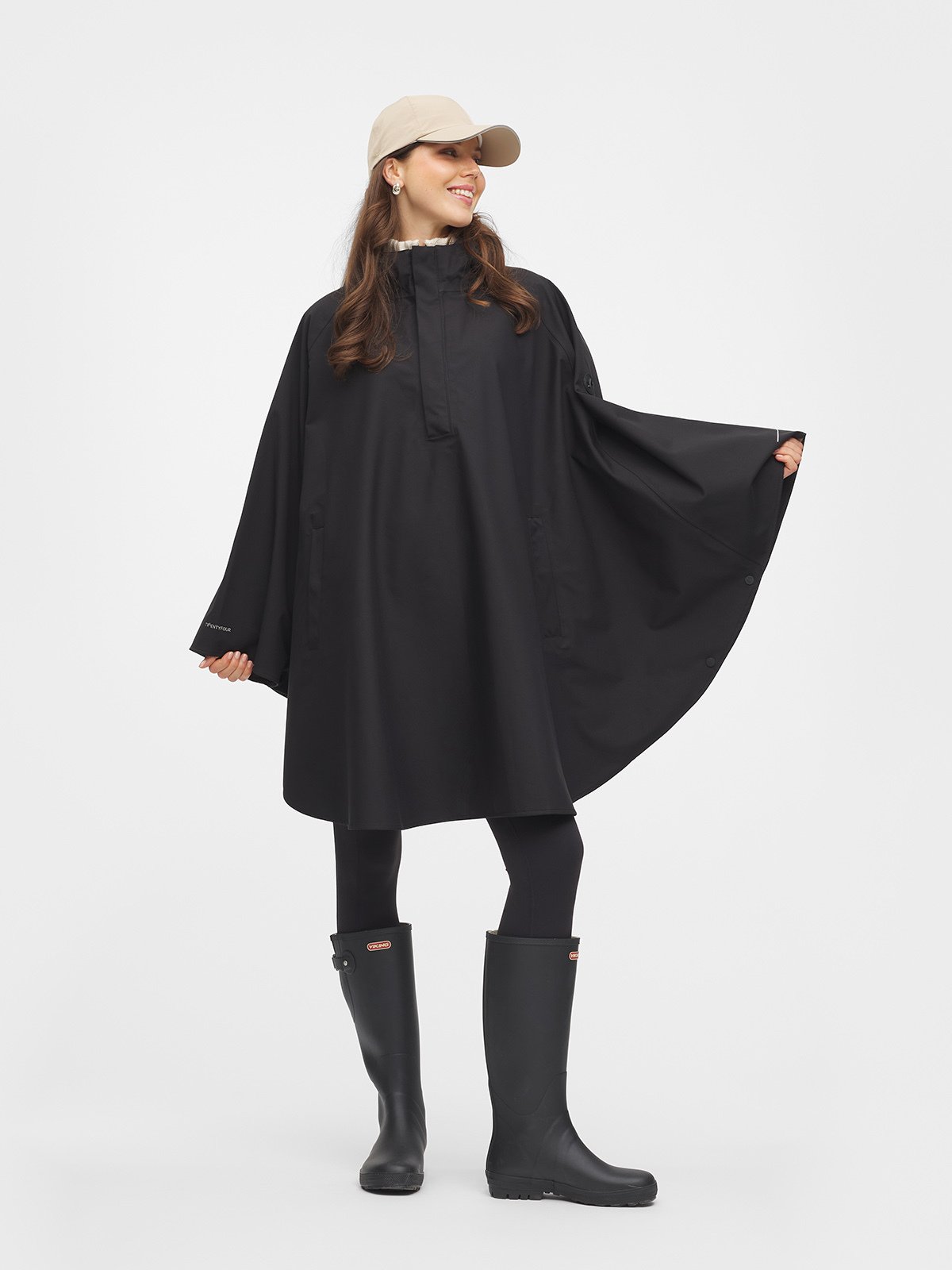 Twentyfour Mode Maya 3L Poncho D Sort