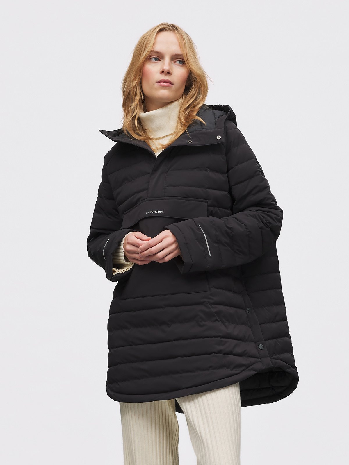 Twentyfour Mode Clomax Poncho D Sort