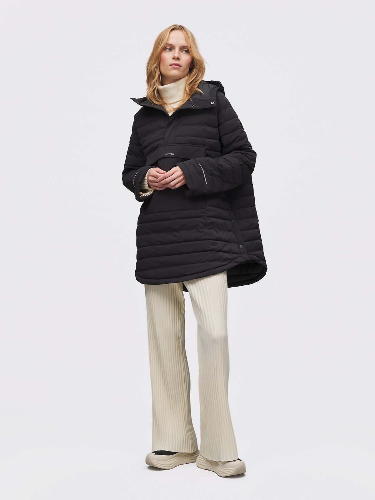 Twentyfour Mode Clomax Poncho D Sort