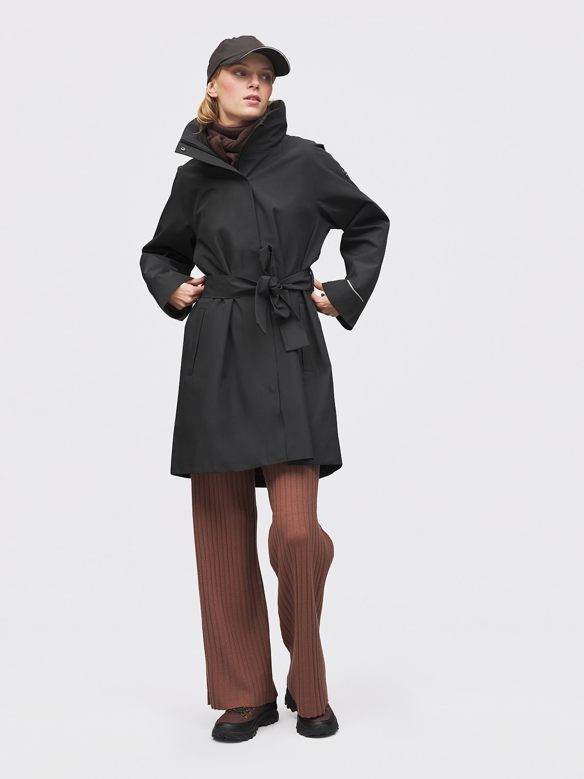 Twentyfour Mode Alba 2L Cape D Sort