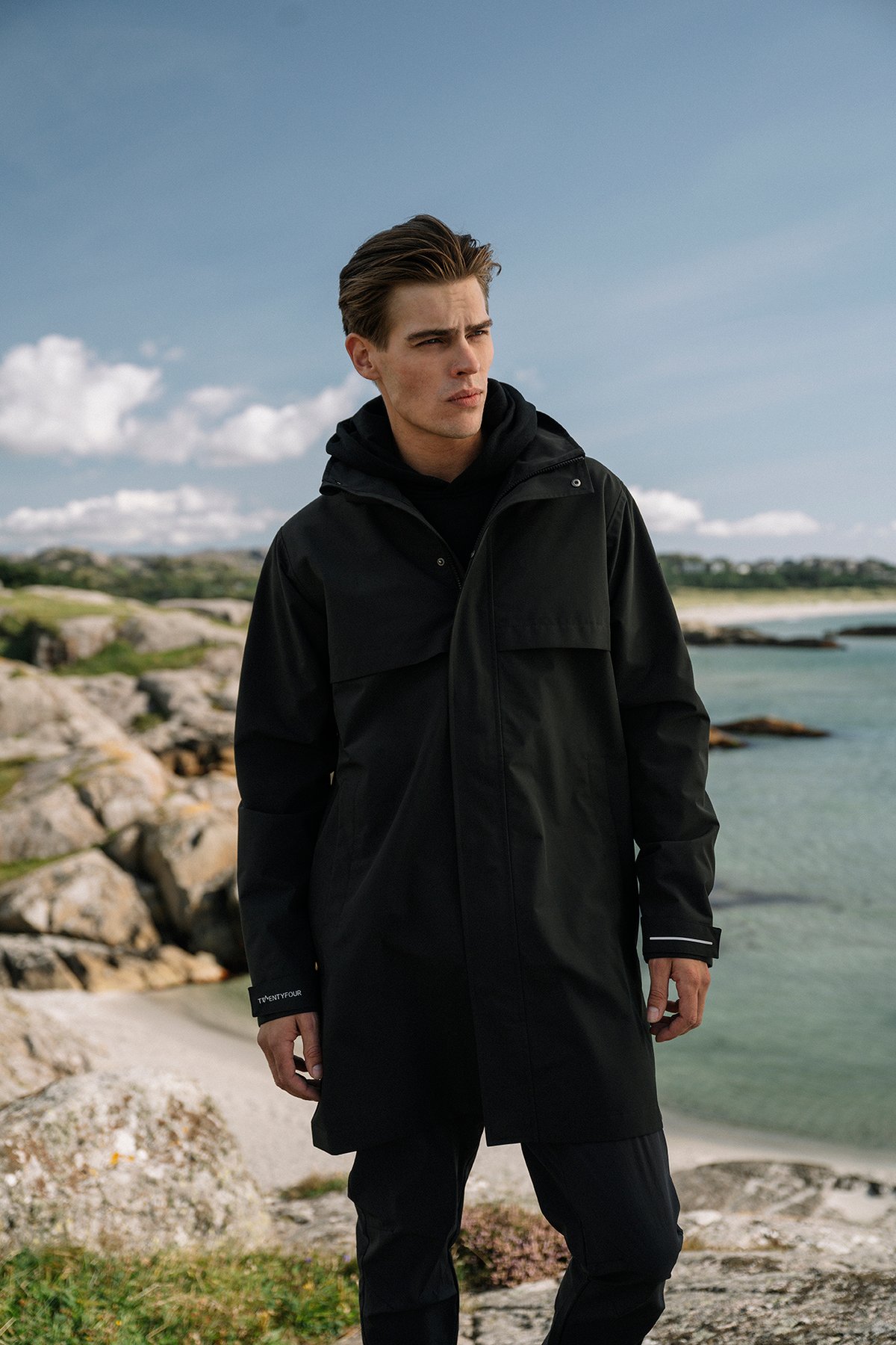 Twentyfour Mode 2L Trench H Sort