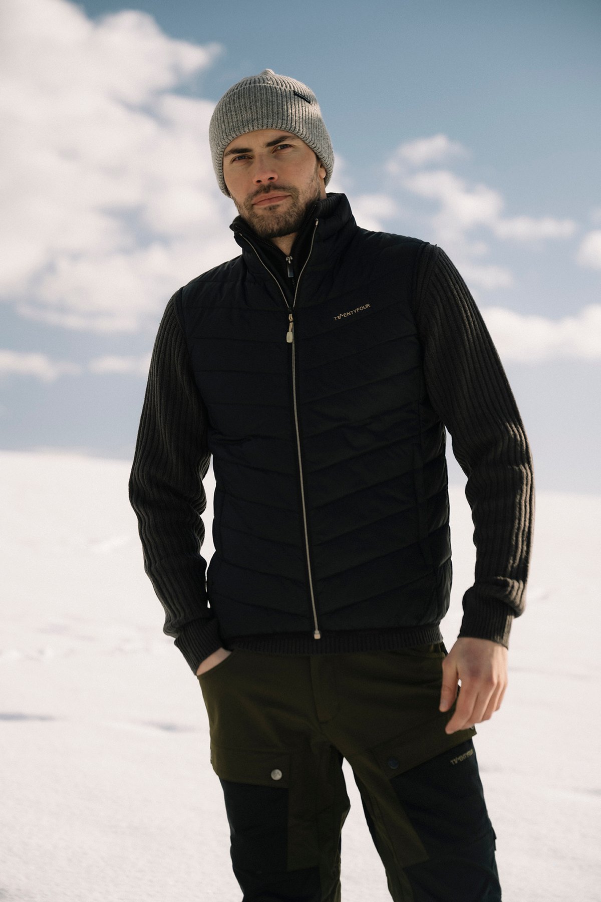 Twentyfour Finse SL Dunvest H Skyggesort