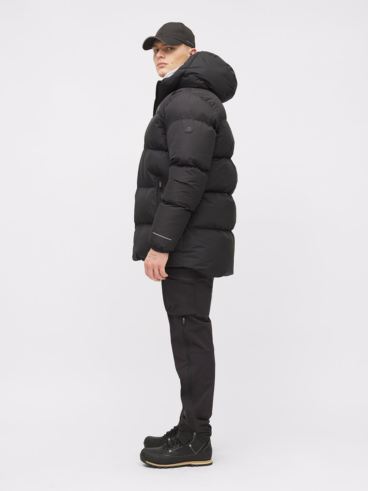 Twentyfour Aurora Arctic Puffer H Sort