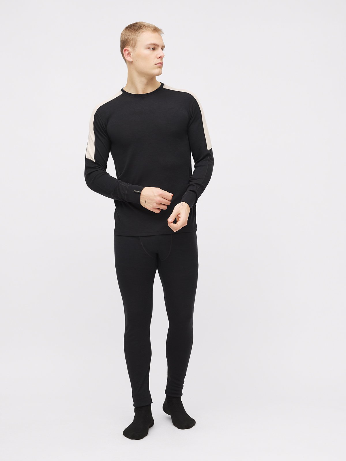 Twentyfour Aurora Merino LS Topp H Sort