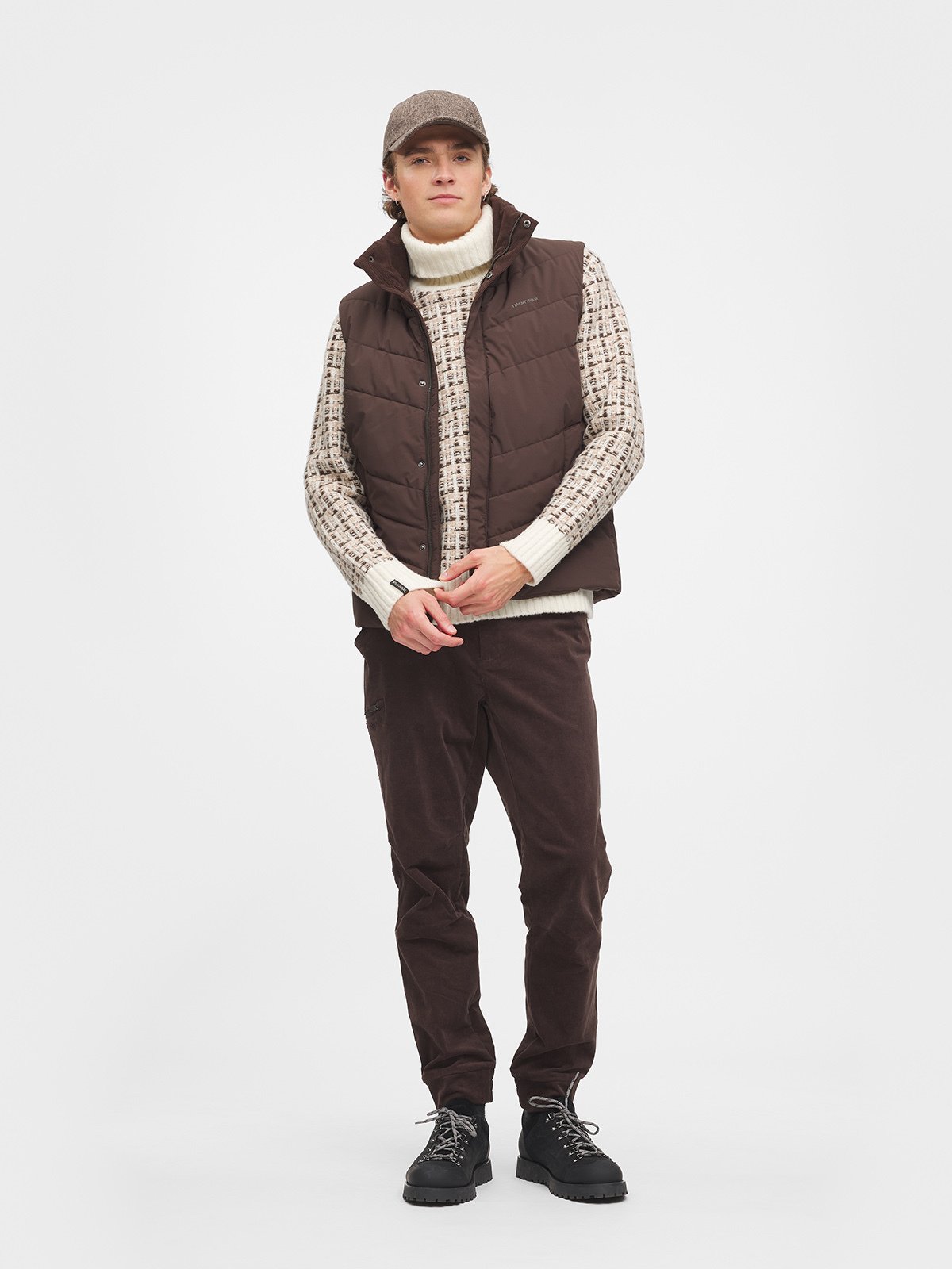 Twentyfour Aurora Thermal Vest H Mørk Brun
