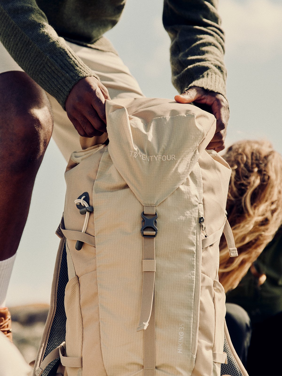 Twentyfour & Ryggsekk 35L Sand