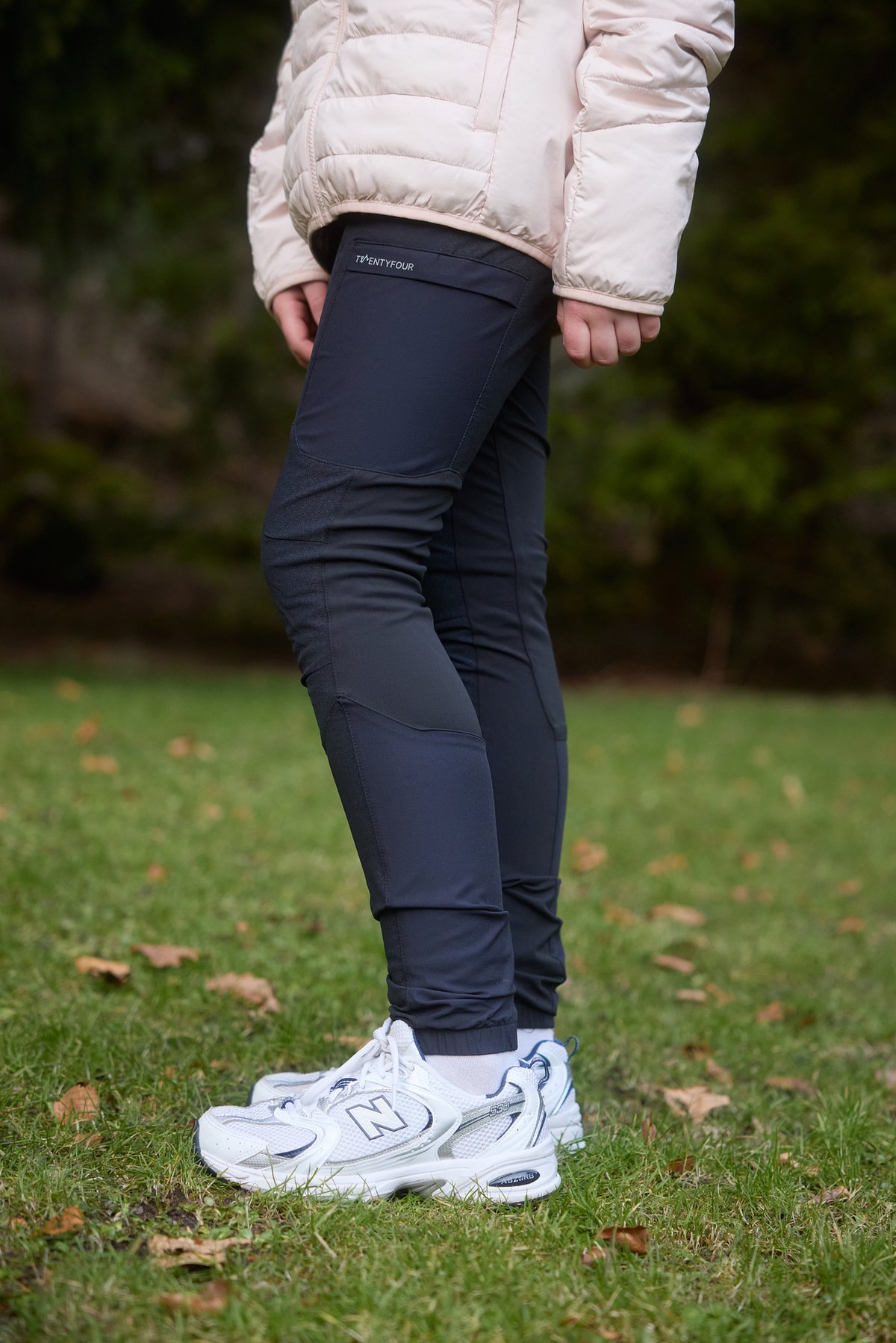 Twentyfour Mode Shape Bukse J Sort