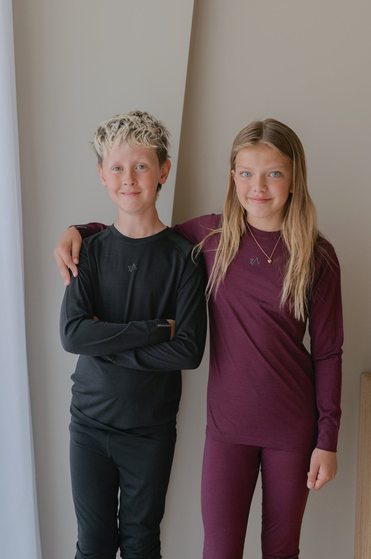 Twentyfour Aurora Ullsett JR M Burgunder