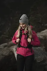 Isbre Lue Mellomgrå Strikket lue i unisex