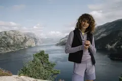 Flåm Hiking Vest D Sort 36 Lett vest til dame