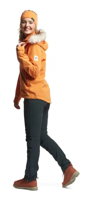 1600052