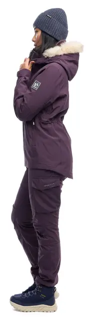 1646362