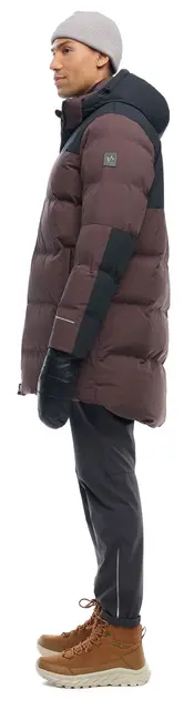 1649902