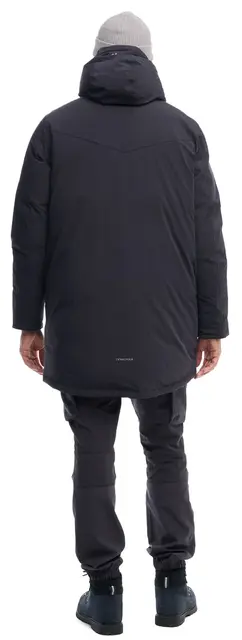 1651996