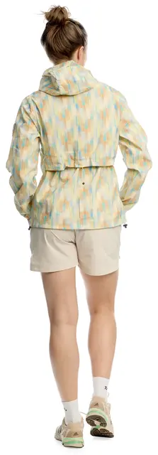 1695322